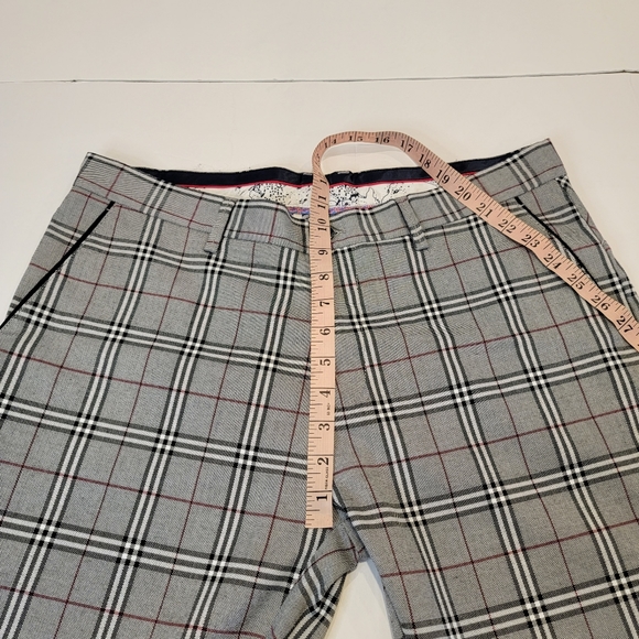 Tailored Recreation Premium Plaid Trouser Pants Black Gray SIZE 35-28 - Picture 9 of 15